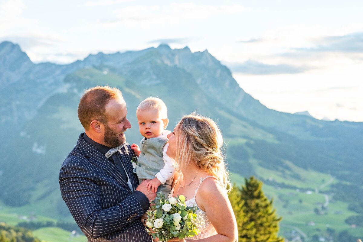 Familienfotografie – kleine Familie im Glück